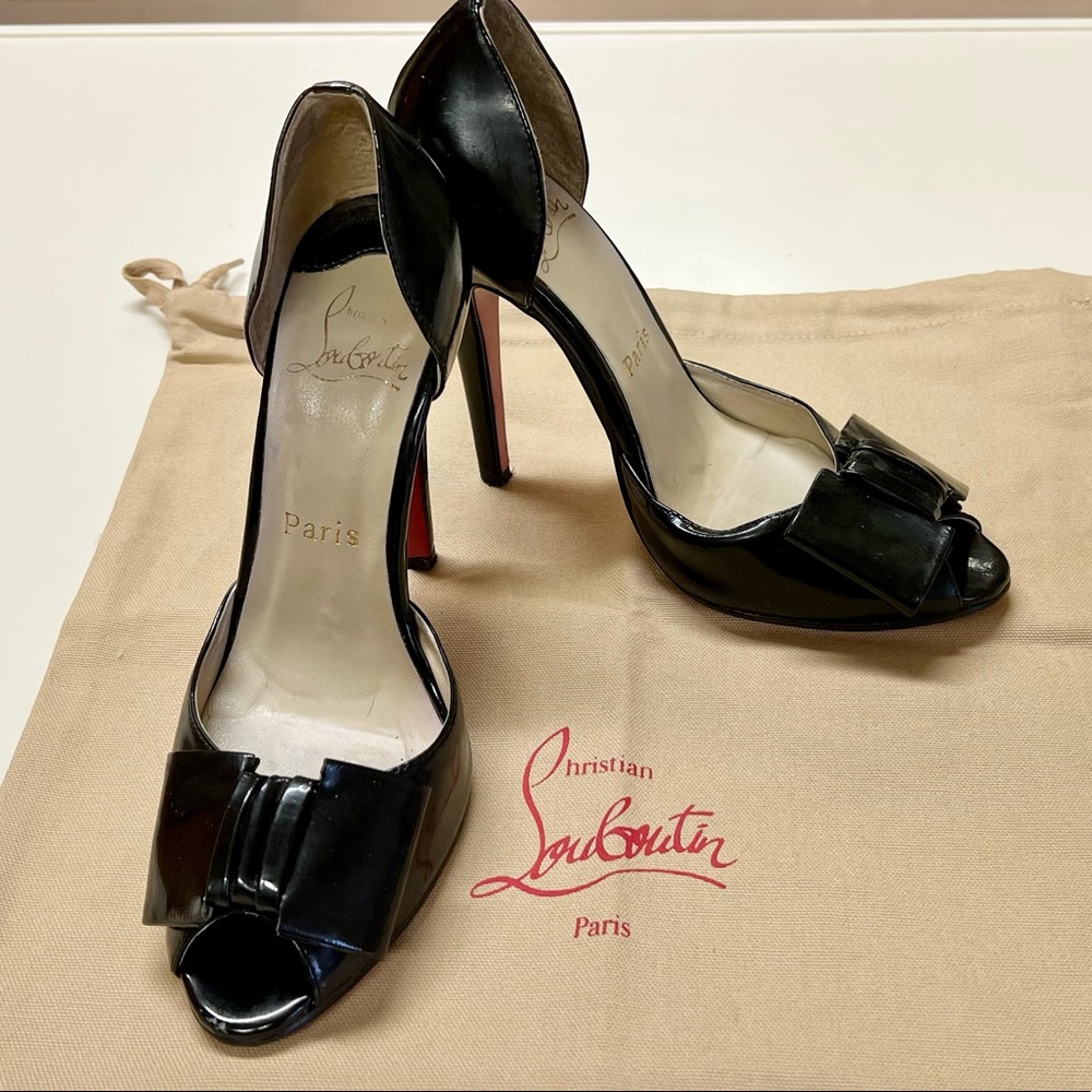 CHRISTIAN LOUBOUTIN